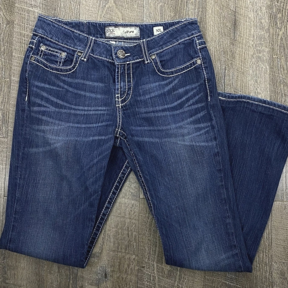 BKE Womens Culture Boot Jeans Size 30x30. 30L HEMMED Blue Thick Stitch Stretch.